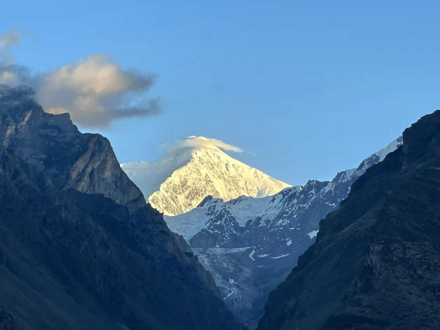 Old Hunza Adventures expedition photo 66 — Pakistan Karakoram mountains, treks and culture