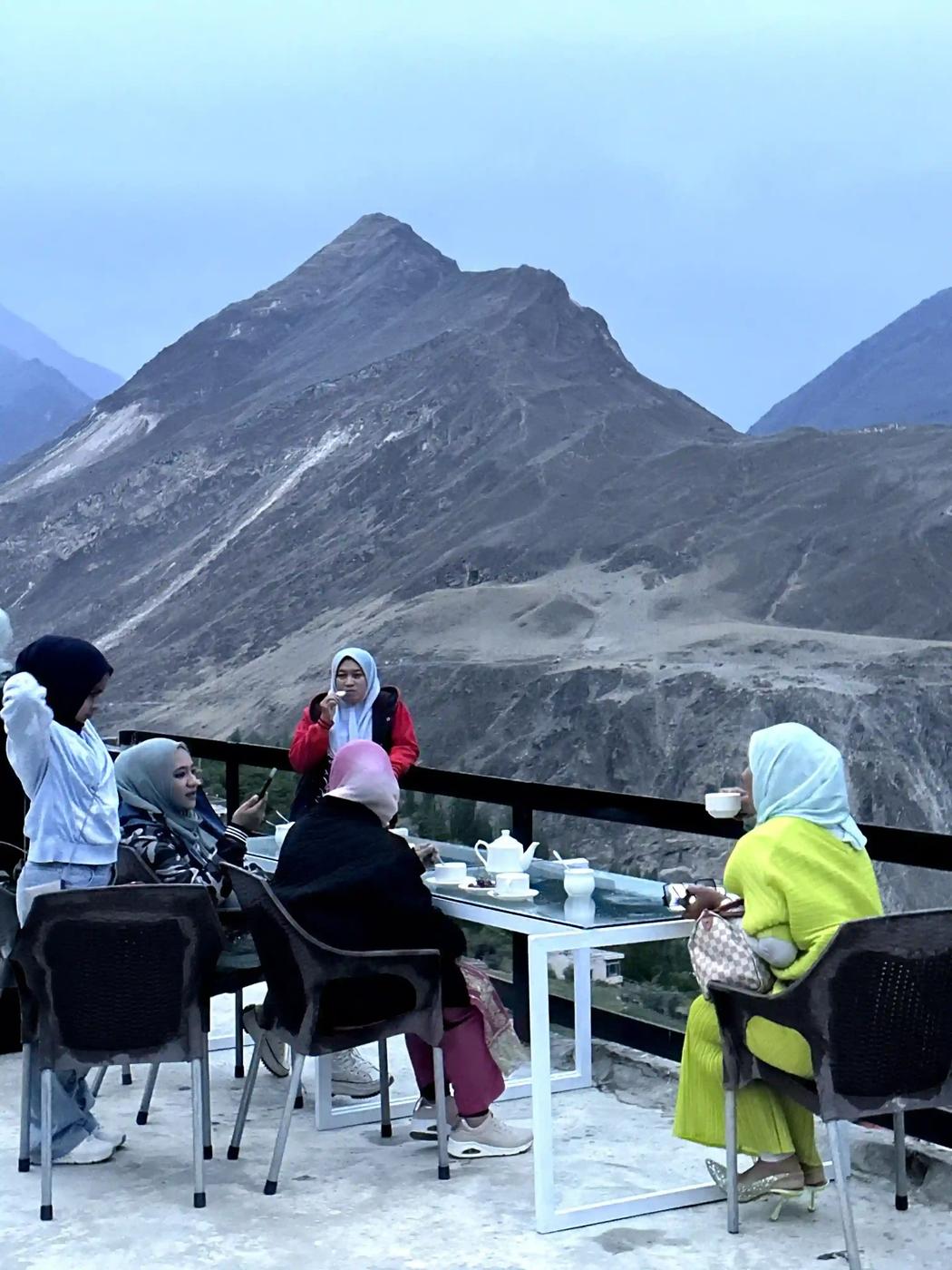 Old Hunza Adventures expedition photo 69 — Pakistan Karakoram mountains, treks and culture