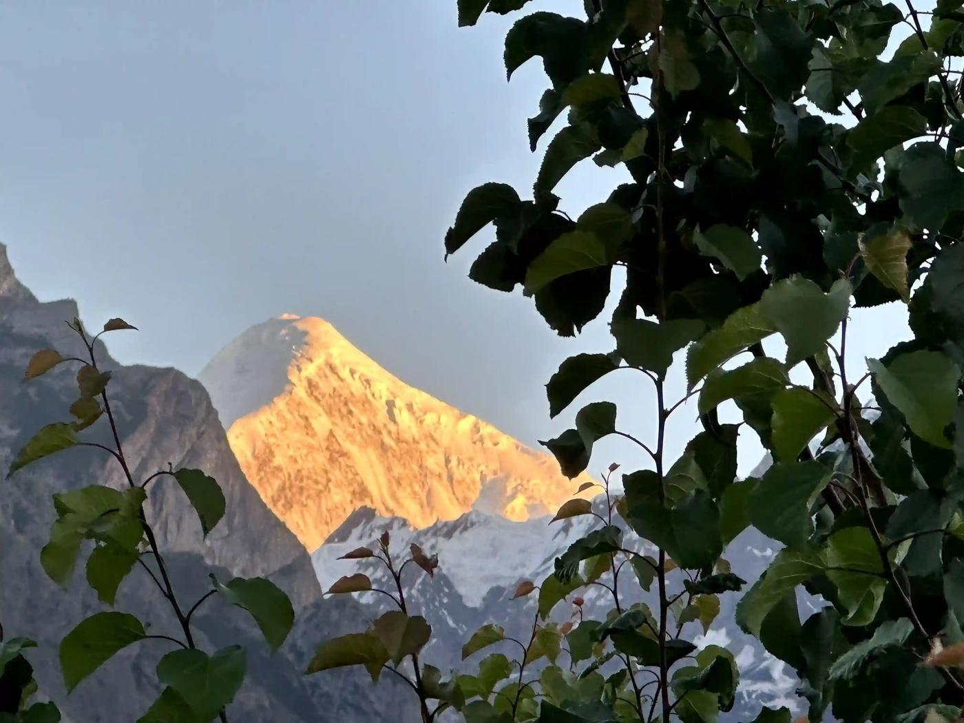 Old Hunza Adventures expedition photo 70 — Pakistan Karakoram mountains, treks and culture