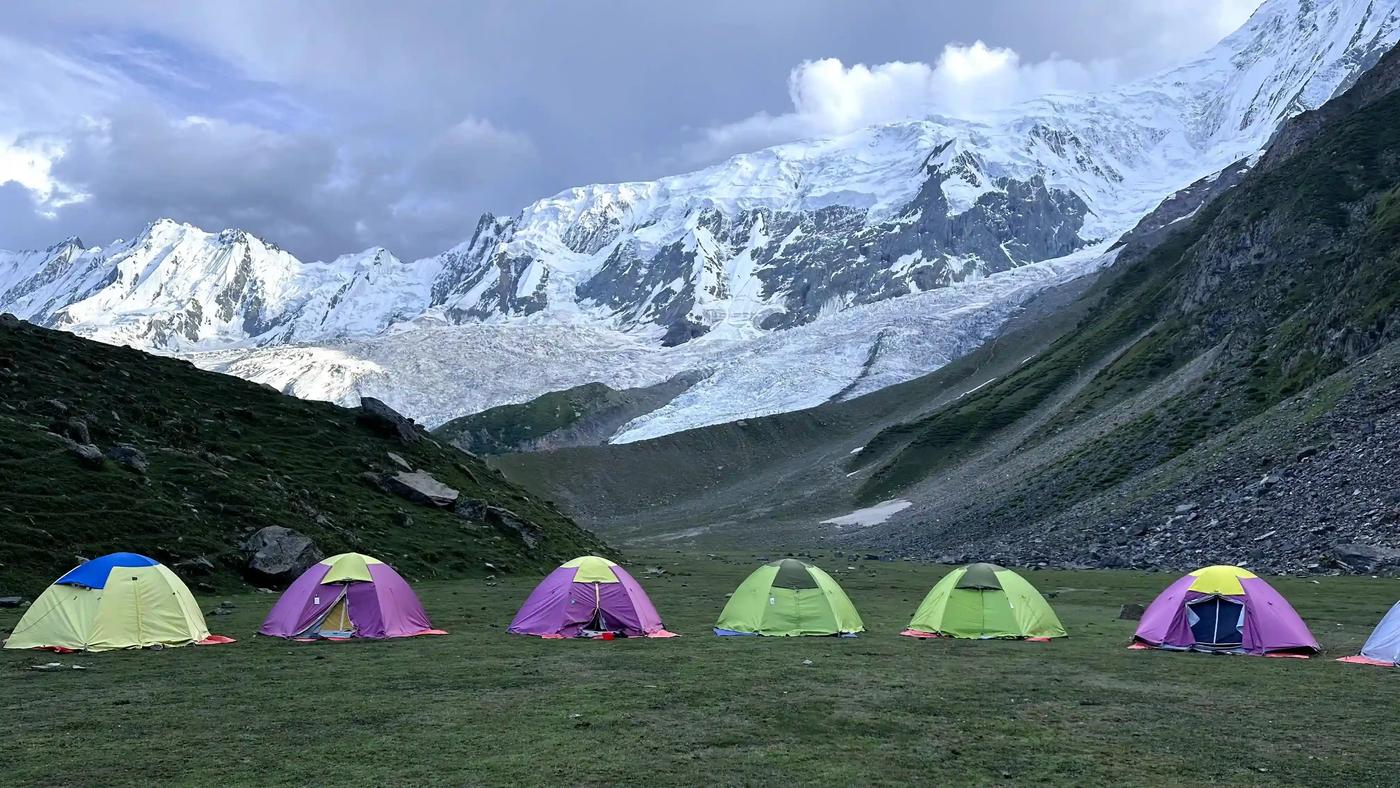Old Hunza Adventures expedition photo 82 — Pakistan Karakoram mountains, treks and culture